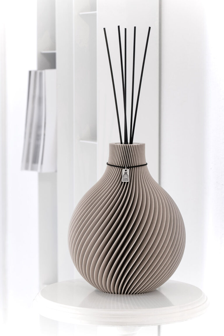 ICONIC HOME Duftvase Sphere in cozy greige 32cm