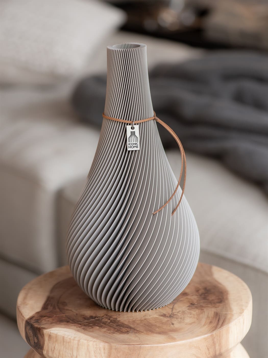 ICONIC HOME Vase Twist cozy greige