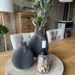 Kundenfoto graue Vasen Set: Modell Sphere von ICONIC HOME