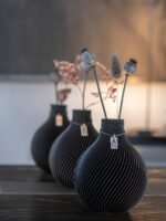 Vase de table Sphere Set de 3 pièces en deep black de ICONIC HOME