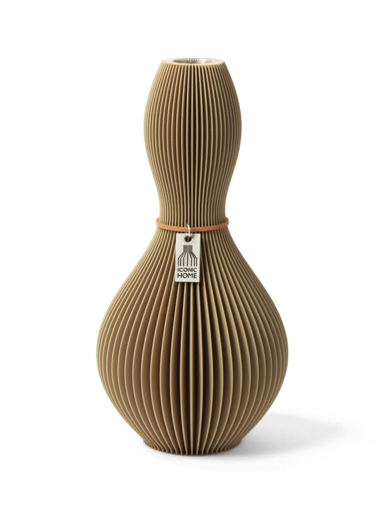 Vase Shape Natural Oak Small ICONIC HOME High Resolution